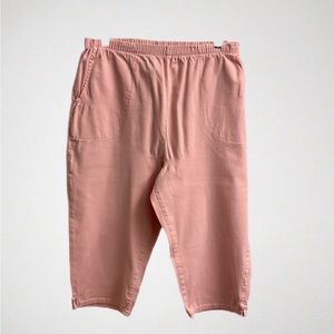 Denim & Co. Original Waist Stretch Capri Pants with Side Pockets Size Large Pink